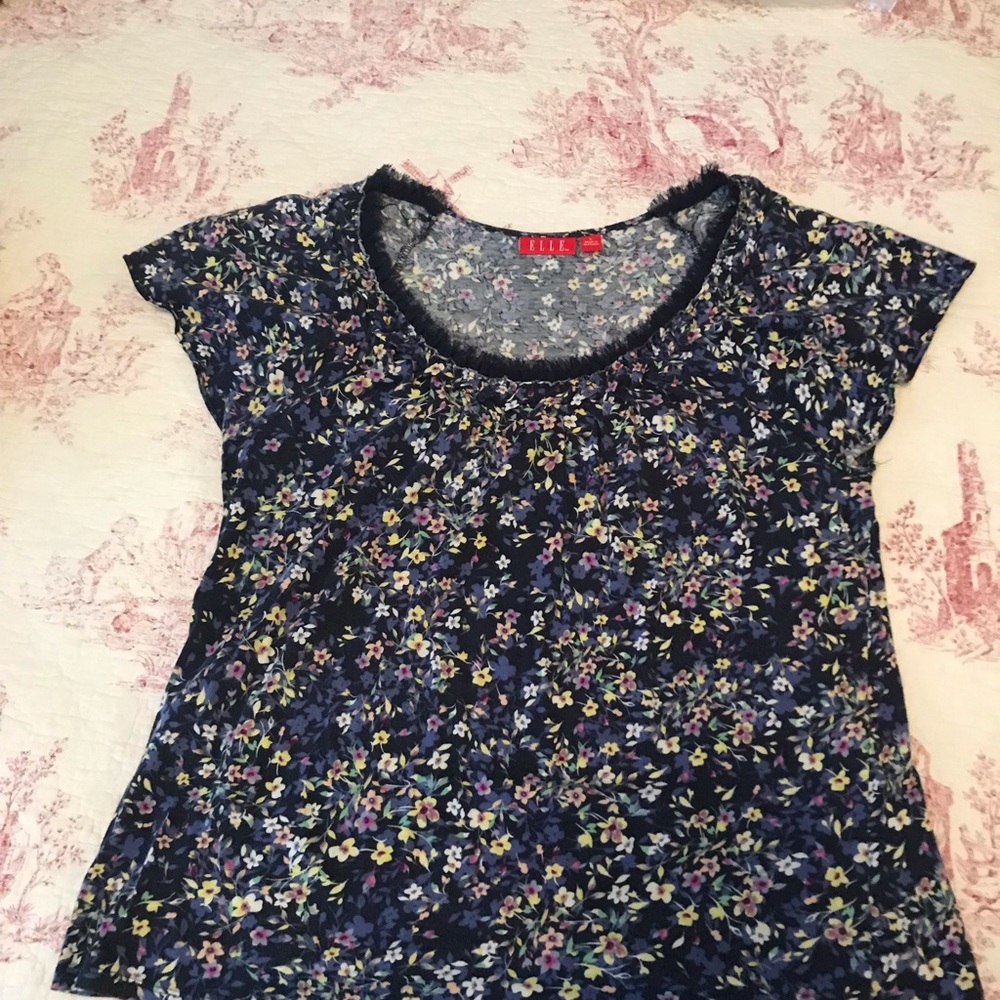Elle Floral top